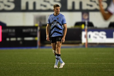 180925 - Cardiff RFC v Carmarthen Quins - Super Rygbi Cymru - Tom Williams of Cardiff