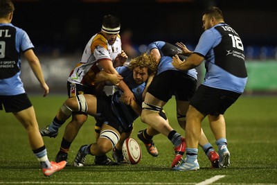 180925 - Cardiff RFC v Carmarthen Quins - Super Rygbi Cymru - Tirion Bowen of Cardiff is challenged by Lewys Millin of Carmarthen
