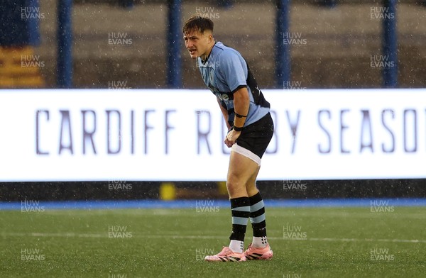 011125 - Cardiff RFC v Llandovery RFC - Super Rygbi Cymru - Ben Coomer of Cardiff 