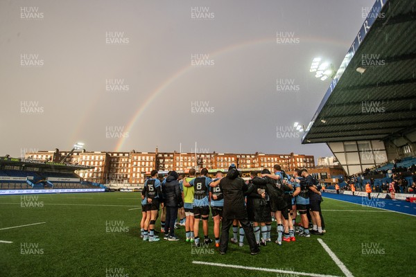 011125 - Cardiff RFC v Llandovery RFC - Super Rygbi Cymru - General View of the Cardiff Arms Park as a rainbow shines over the ground during Cardiffs post match team huddle