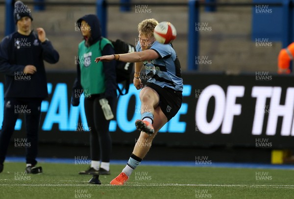 251025 - Cardiff RFC v Pontypool RFC - Super Rygbi Cymru - Lloyd Lucas of Cardiff kicks the conversion