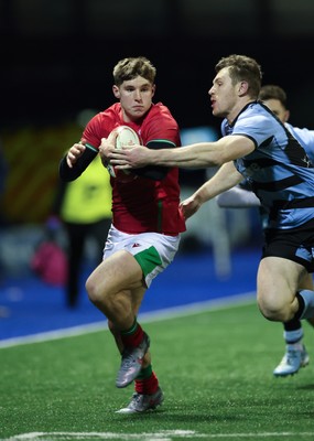 160126 - Cardiff RFC v Wales U20, Friendly match - Seffan Emanuel of Wales breaks away