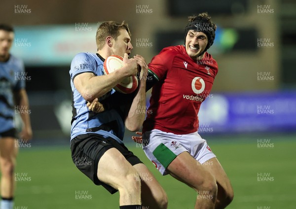 160126 - Cardiff RFC v Wales U20, Friendly match - Tom Williams of Cardiff RFC and Osian Darwin-Lewis of Wales compete for the ball