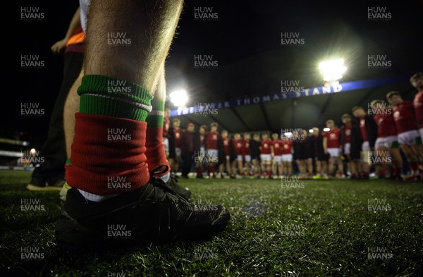 160126 - Cardiff RFC v Wales U20, Friendly match - The Wales team huddle up at the end of the match