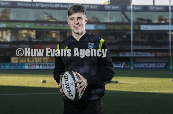 130122 - Cardiff Rugby Academy Players - Ethan Lloyd