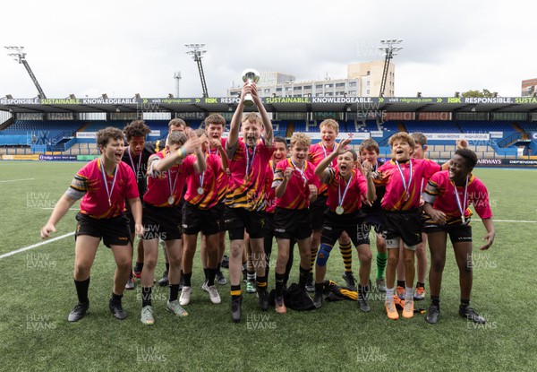 270823 - Cardiff Rugby Community Sevens Tournament - St Albans RFC winners of the U14 Cup Final
