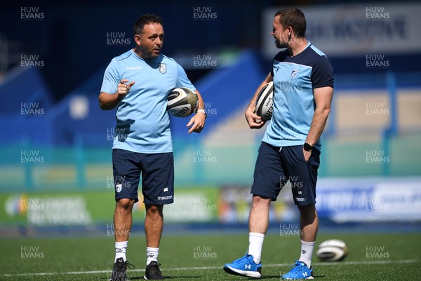 200721 - Cardiff Rugby Preseason - Matt Sherratt and Richie Rees during training