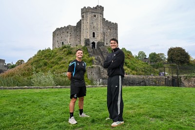 290926 - Cardiff Rugby Press Conference - Picture shows Cardiff Rugby players Callum Sheedy (left) and Teddy Williams outside Cardiff Castle in Cardiff, Wales during a press conference ahead of their sides URC match against Zebre
