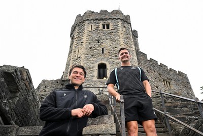 290926 - Cardiff Rugby Press Conference - Picture shows Cardiff Rugby players Callum Sheedy and Teddy Williams (left) outside Cardiff Castle in Cardiff, Wales during a press conference ahead of their sides URC match against Zebre