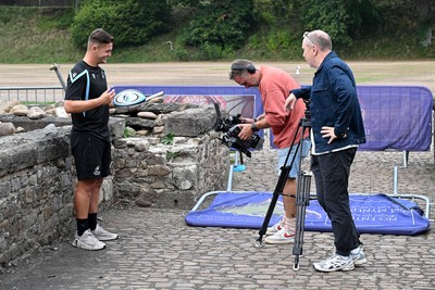 290926 - Cardiff Rugby Press Conference - Picture shows Cardiff Rugby player Callum Sheedy outside Cardiff Castle in Cardiff, Wales during a press conference ahead of his sides URC match against Zebre