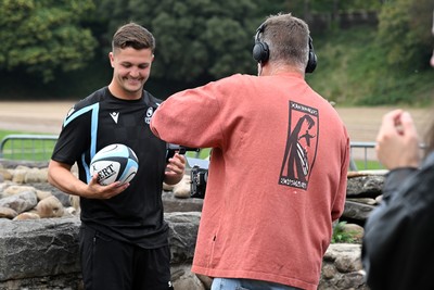 290926 - Cardiff Rugby Press Conference - Picture shows Cardiff Rugby player Callum Sheedy outside Cardiff Castle in Cardiff, Wales during a press conference ahead of his sides URC match against Zebre