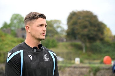 290926 - Cardiff Rugby Press Conference - Picture shows Cardiff Rugby player Callum Sheedy outside Cardiff Castle in Cardiff, Wales during a press conference ahead of his sides URC match against Zebre