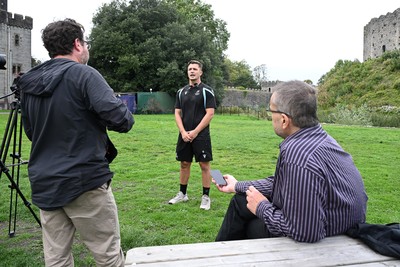 290926 - Cardiff Rugby Press Conference - Picture shows Cardiff Rugby player Callum Sheedy outside Cardiff Castle in Cardiff, Wales during a press conference ahead of his sides URC match against Zebre
