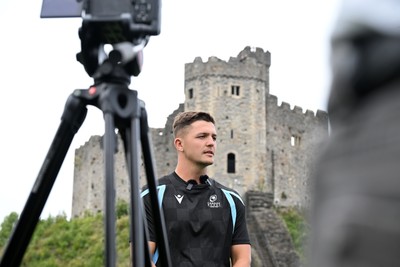 290926 - Cardiff Rugby Press Conference - Picture shows Cardiff Rugby player Callum Sheedy outside Cardiff Castle in Cardiff, Wales during a press conference ahead of his sides URC match against Zebre