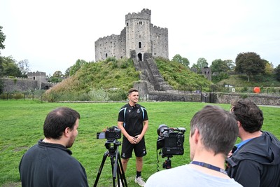 290926 - Cardiff Rugby Press Conference - Picture shows Cardiff Rugby player Callum Sheedy outside Cardiff Castle in Cardiff, Wales during a press conference ahead of his sides URC match against Zebre