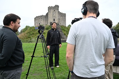 290926 - Cardiff Rugby Press Conference - Picture shows Cardiff Rugby player Teddy Williams outside Cardiff Castle in Cardiff, Wales during a press conference ahead of his sides URC match against Zebre