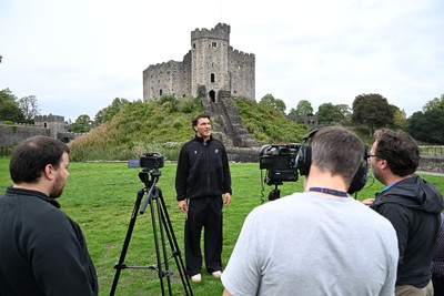 290926 - Cardiff Rugby Press Conference - Picture shows Cardiff Rugby player Teddy Williams outside Cardiff Castle in Cardiff, Wales during a press conference ahead of his sides URC match against Zebre