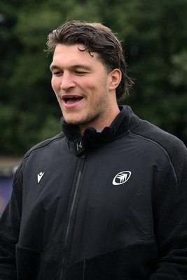 290926 - Cardiff Rugby Press Conference - Picture shows Cardiff Rugby player Teddy Williams outside Cardiff Castle in Cardiff, Wales during a press conference ahead of his sides URC match against Zebre