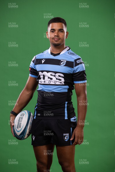 300822 - Cardiff Rugby Squad Portraits - Ben Thomas