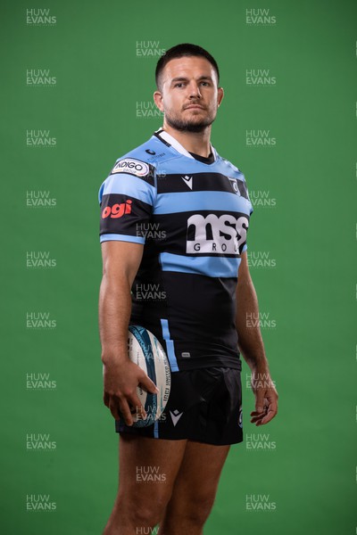 300822 - Cardiff Rugby Squad Portraits - Ellis Jenkins