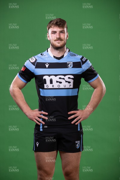 300822 - Cardiff Rugby Squad Portraits - James Ratti