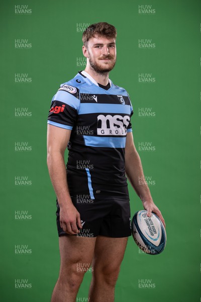 300822 - Cardiff Rugby Squad Portraits - James Ratti