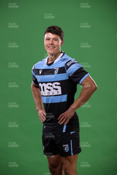 300822 - Cardiff Rugby Squad Portraits - Jamie Hill