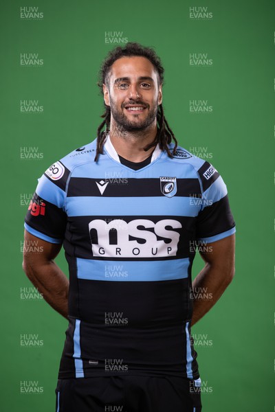 300822 - Cardiff Rugby Squad Portraits - Josh Navidi