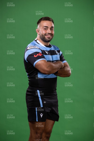 300822 - Cardiff Rugby Squad Portraits - Liam Belcher