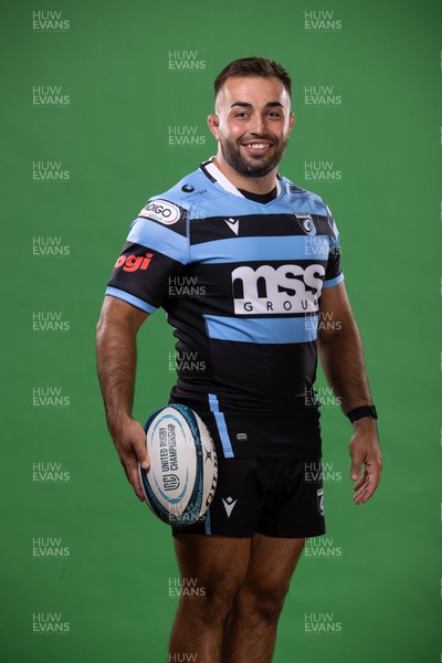 300822 - Cardiff Rugby Squad Portraits - Liam Belcher