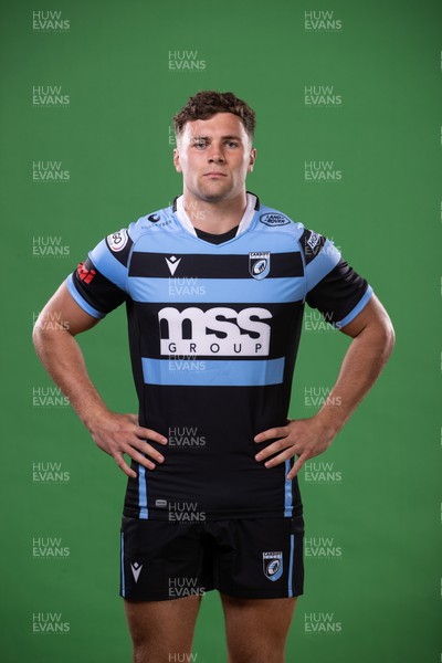 300822 - Cardiff Rugby Squad Portraits - Mason Grady