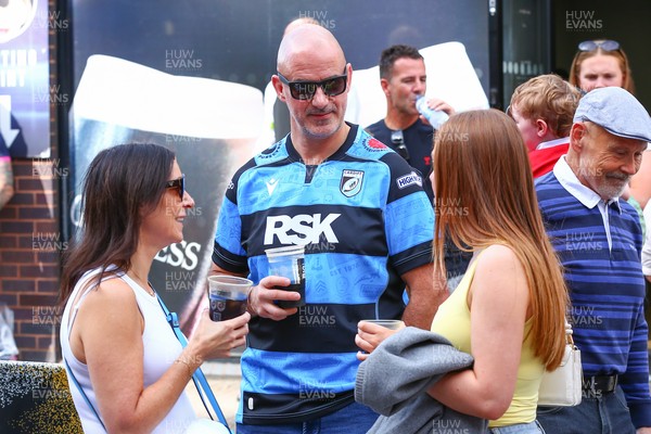 060925 - Cardiff Rugby v Richmond - Preseason Friendly - Cardiff Rugby hosts the annual Summerfest for fans and supporters of all ages before the game