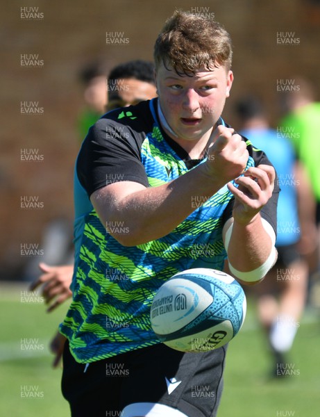 150322 - Cardiff Rugby Training, South African College High School, Cape Town - Rhys Barratt