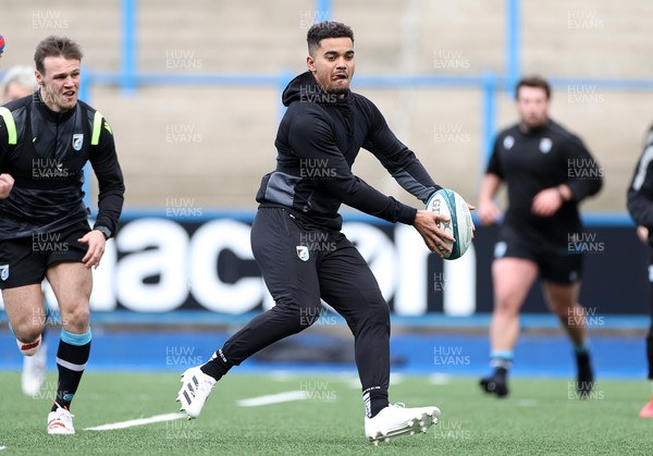 170222 - Cardiff Rugby Training - Ben Thomas during training ahead of their Guinness PRO14 game against Zebre Rugby