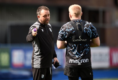 230424 - Cardiff Rugby Training - Head Coach, Matt Sheratt of Cardiff