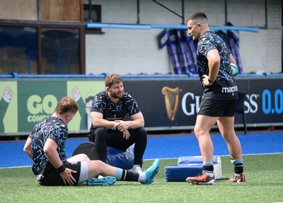 230424 - Cardiff Rugby Training - Thomas Young of Cardiff