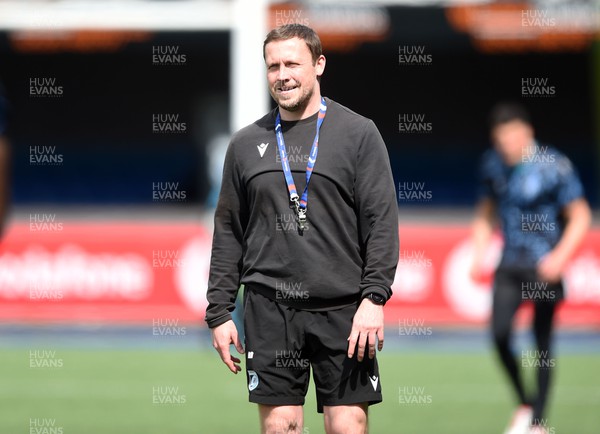 230424 - Cardiff Rugby Training - Assistant Coach, Richie Rees of Cardiff
