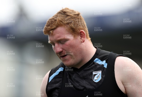 230822 - International players return to training at Cardiff Rugby - Rhys Carre during training