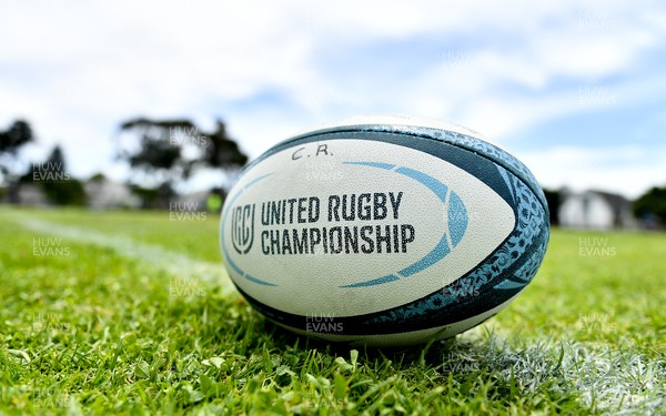 231121 - Cardiff Rugby Training - United Rugby Championship match ball