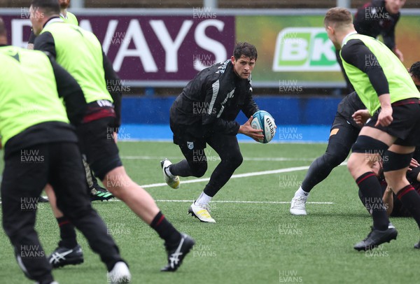 311222 - Cardiff Rugby Training Session - Lloyd Williams of Cardiff Rugby during training session ahead of the New Years Day clash against Ospreys