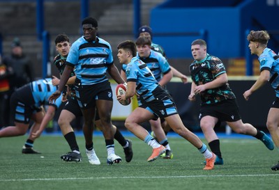 110126 - Cardiff Rugby U18s v Ospreys U18, WRU U18 Regional Age Grade Championship -  Cooper White of Cardiff Rugby breaks away