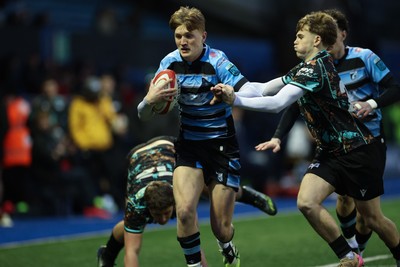 110126 - Cardiff Rugby U18s v Ospreys U18, WRU U18 Regional Age Grade Championship -  Calen Edwards of Cardiff Rugby breaks for the line