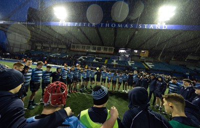 110126 - Cardiff Rugby U18s v Ospreys U18, WRU U18 Regional Age Grade Championship -  Cardiff players huddle up at the end of the match