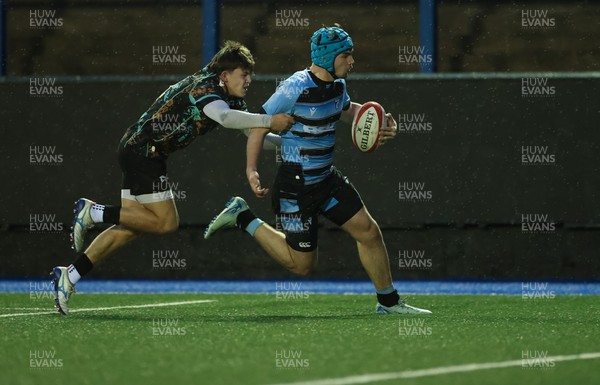 110126 - Cardiff Rugby U18s v Ospreys U18, WRU U18 Regional Age Grade Championship -  Harry Kinsey of Cardiff Rugby races in to score try