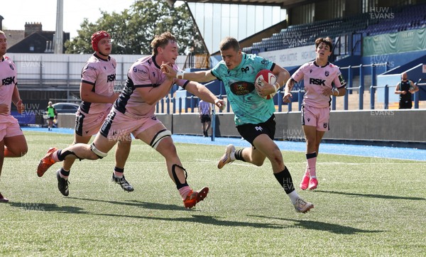 230826 - Cardiff Rugby U18 v Ospreys U18, WRU Regional Age Grade Championship - Dylan Quin of Ospreys races in to score try