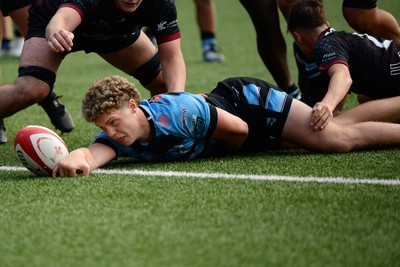 310825 - Cardiff Rugby U18s v RGC U18s - Iestyn Stephens of Cardiff pushes the ball over to score a try