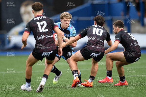 310825 - Cardiff Rugby U18s v RGC U18s - Iestyn Stephens of Cardiff