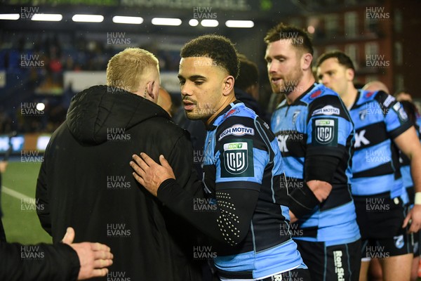 240126 - Cardiff Rugby v Benetton Rugby - United Rugby Championship - Ben Thomas of Cardiff Rugby at full time