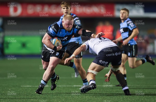 111025 - Cardiff Rugby v Connacht Rugby, United Rugby Championship - Keiron Assiratti of Cardiff Rugby looks to breakaway