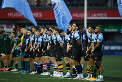 170224 - Cardiff Rugby v Connacht - United Rugby Championship - Cardiff players during a tribute to Barry John